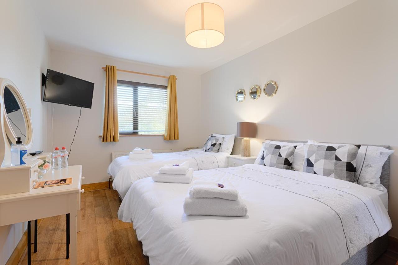 بارنا Beach Lodge المظهر الخارجي الصورة